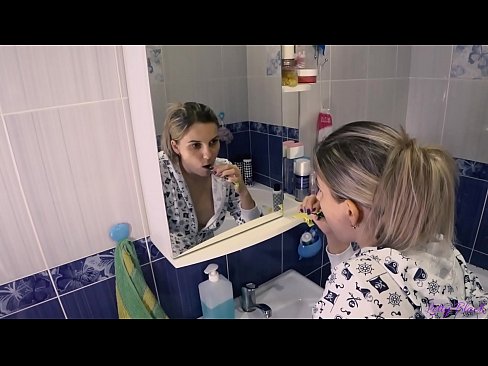 ❤️ Pijamaz jantzitako gazteekin ahozko esperma amaitzen da ipurdian - Letty Black ❌ Porno pornoan eu.amzhoka.top
