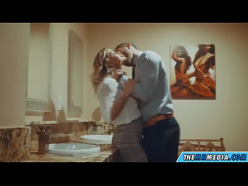 ❤️ Ilehoria busti batek komun publiko batean seduzitzen zaituenean ❌ Porno pornoan eu.amzhoka.top